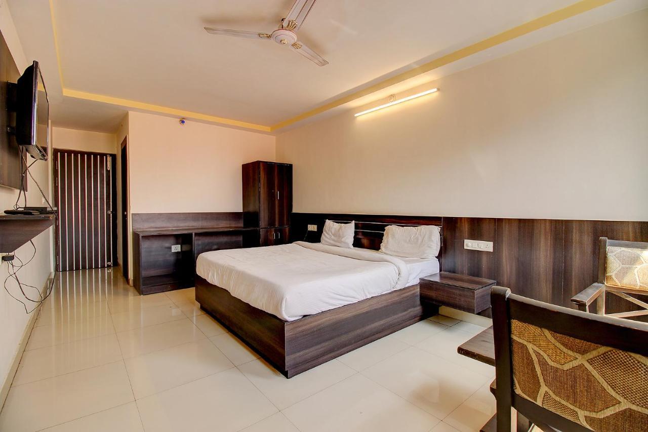 Fabhotel Ps Grand Lucknow Zewnętrze zdjęcie