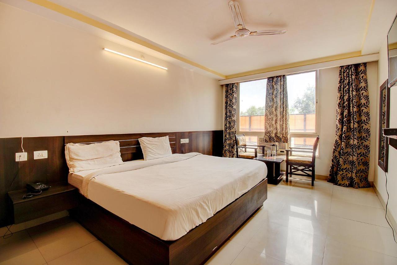 Fabhotel Ps Grand Lucknow Zewnętrze zdjęcie