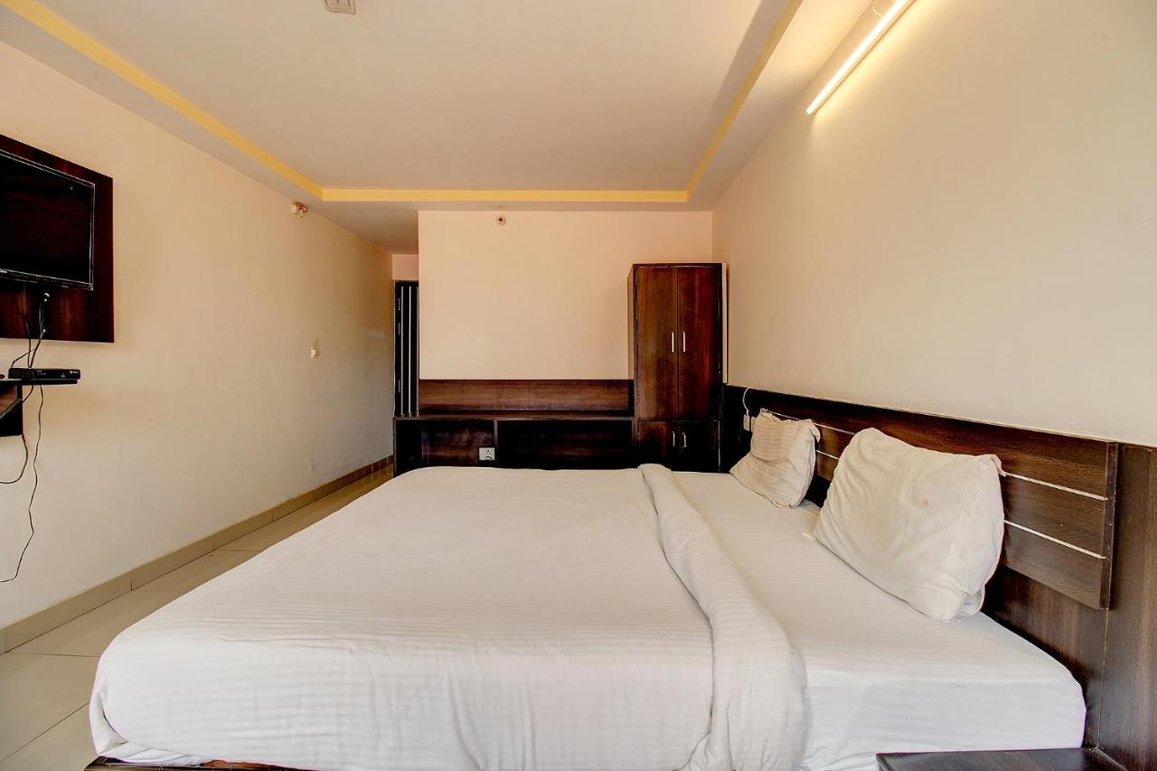Fabhotel Ps Grand Lucknow Zewnętrze zdjęcie