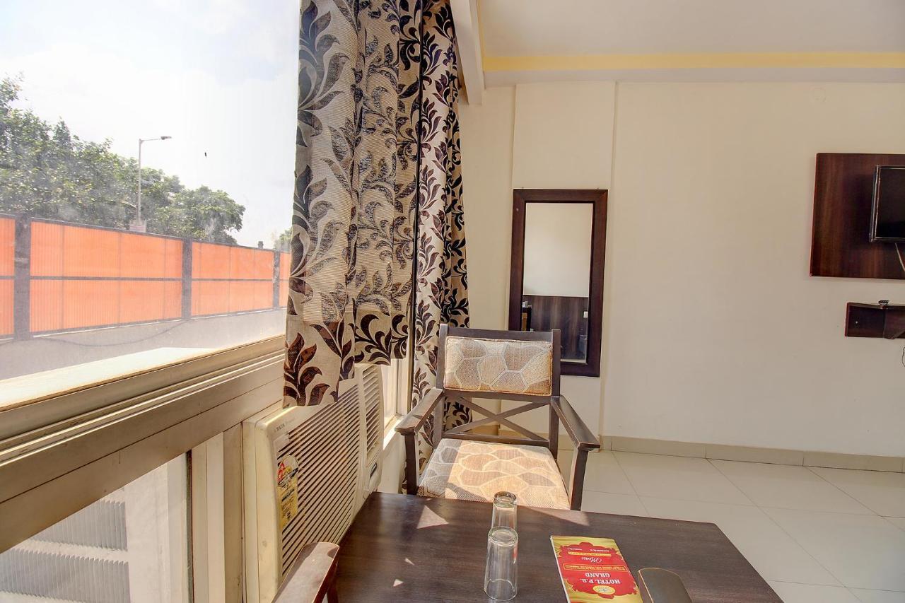 Fabhotel Ps Grand Lucknow Zewnętrze zdjęcie